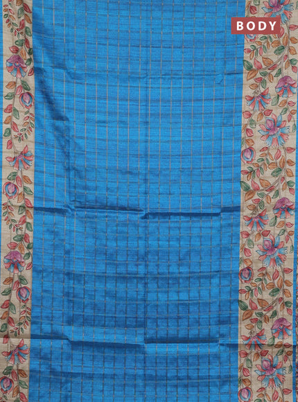 Semi tussar saree cs blue and beige with allover zari checked pattern and kalamkari printed pallu