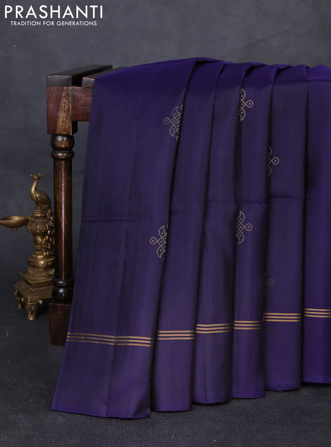 Pure soft silk saree navy blue and dual shade of pinkish orange with allover zari woven buttas and zari woven simple border