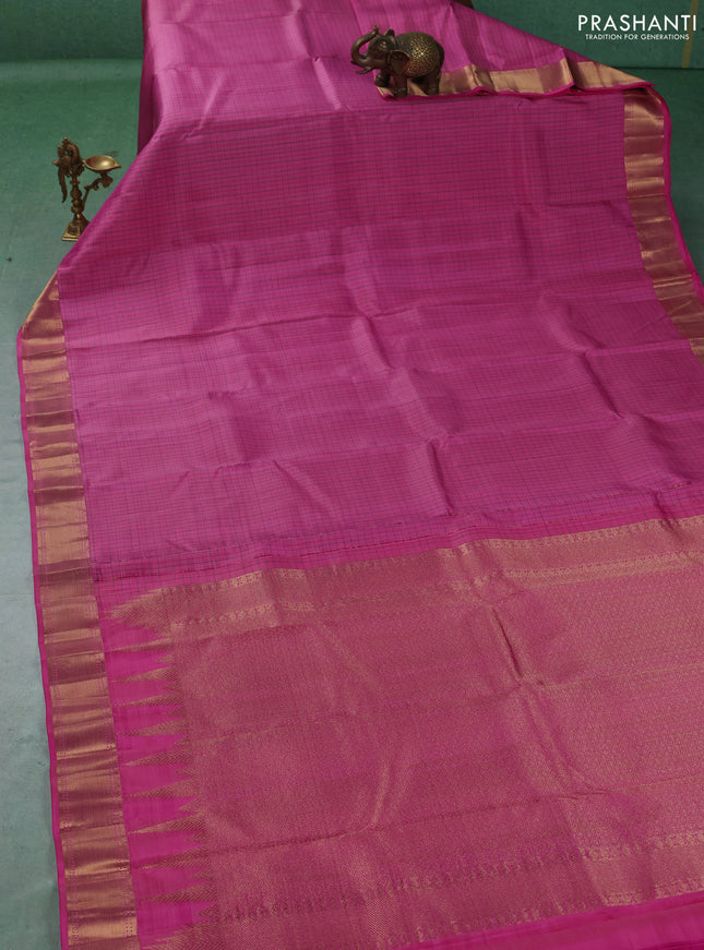 Pure kanchipuram silk saree light pink with allover checked pattern and zari woven border