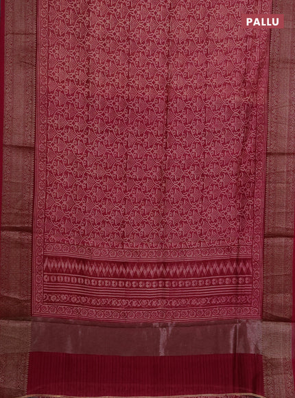 Chanderi silk cotton saree peach shade and wine shade with allover prints and banarasi style border