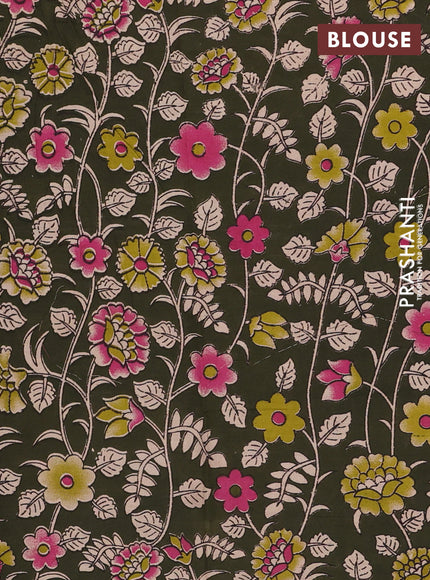 Chettinad cotton saree dual shade of green and pink bottle green with plain body and thread woven border