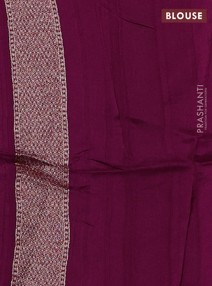 Banarasi semi raw silk saree dark magenta pink with allover thread & zari woven buttas and woven butta border