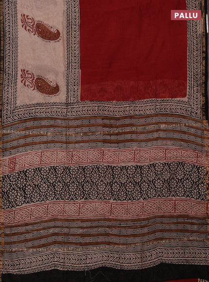 Chanderi bagru saree maroon and beige with plain body and zari woven border