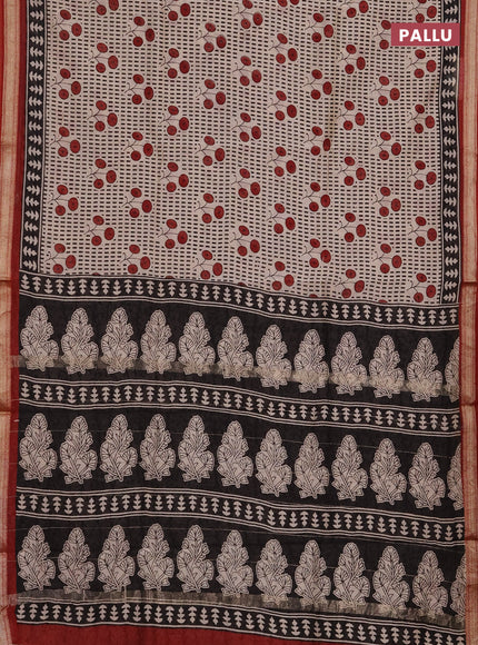 Chanderi bagru saree beige and maroon with allover prints and maheshwari border