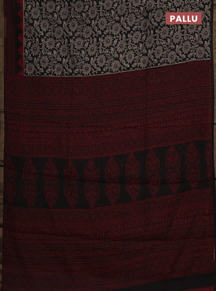 Muslin cotton saree black with allover kalamkari prints and zari woven border