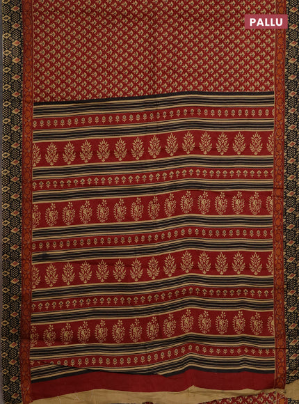 Muslin cotton saree maroon and black with allover butta prints and printed border
