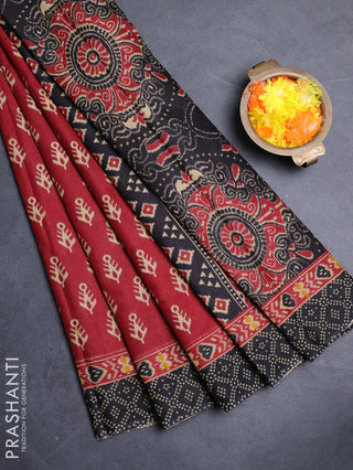 Muslin cotton saree maroon and black with allover ikat butta prints and printed border