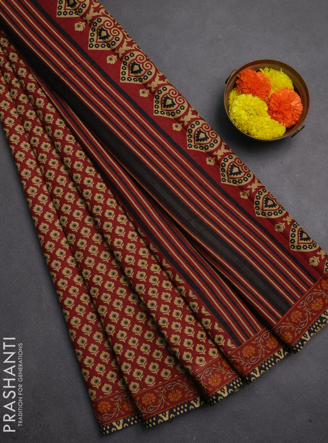 Muslin cotton saree maroon with allover butta prints and printed border