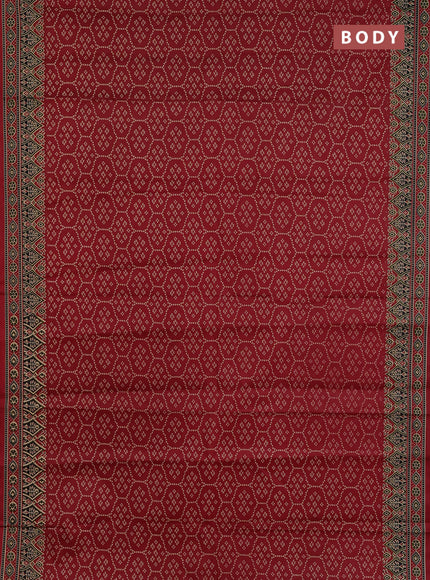 Muslin cotton saree maroon with allover bandhani prints and printed border