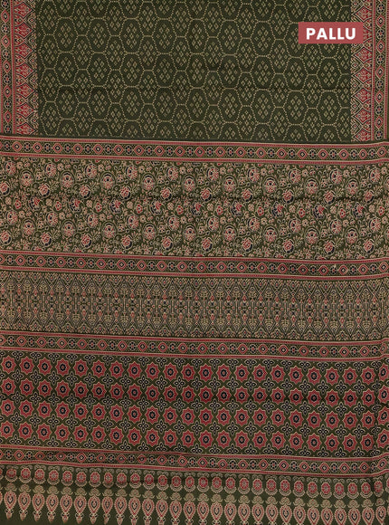 Muslin cotton saree olive green with allover bandhani prints and printed border