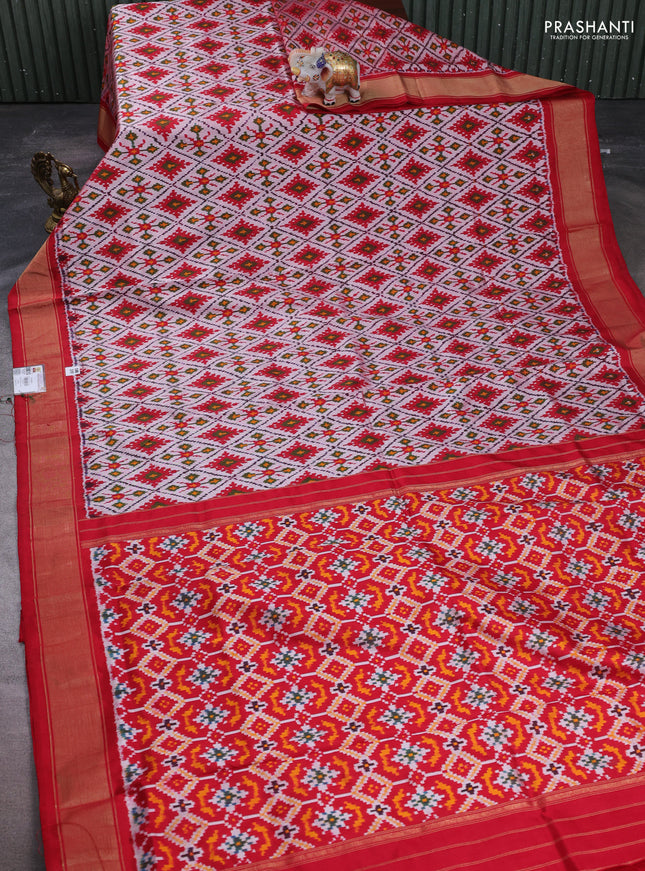 Pochampally silk saree pastel pink and maroon with allover ikat weaves and zari woven border