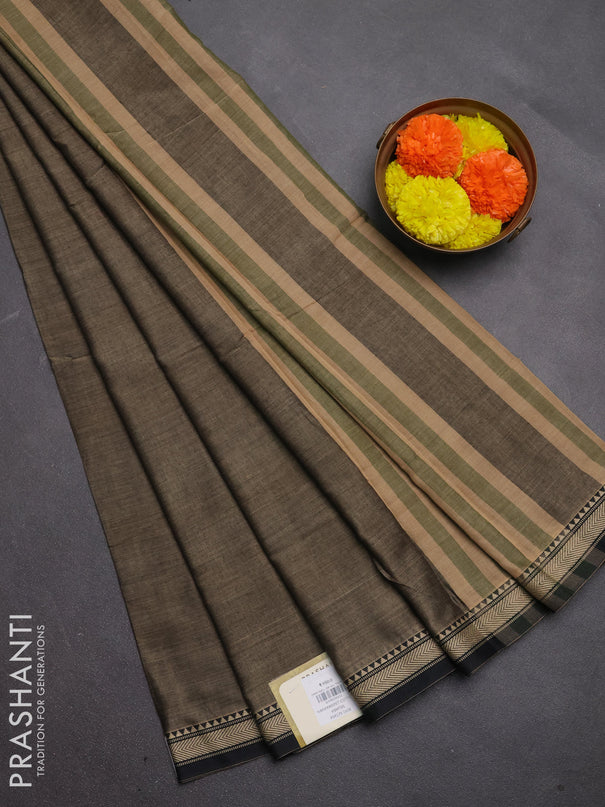 Narayanpet cotton saree chiku with plain body and temple design thread woven border