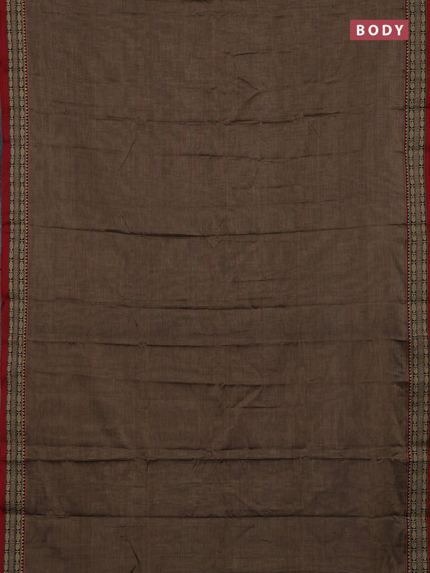 Narayanpet cotton saree chiku shade and maroon with plain body and temple design thread woven border