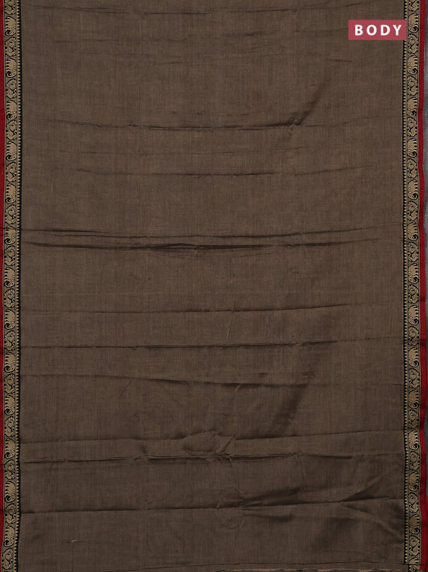 Narayanpet cotton saree chiku shade and maroon with plain body and temple design thread woven border