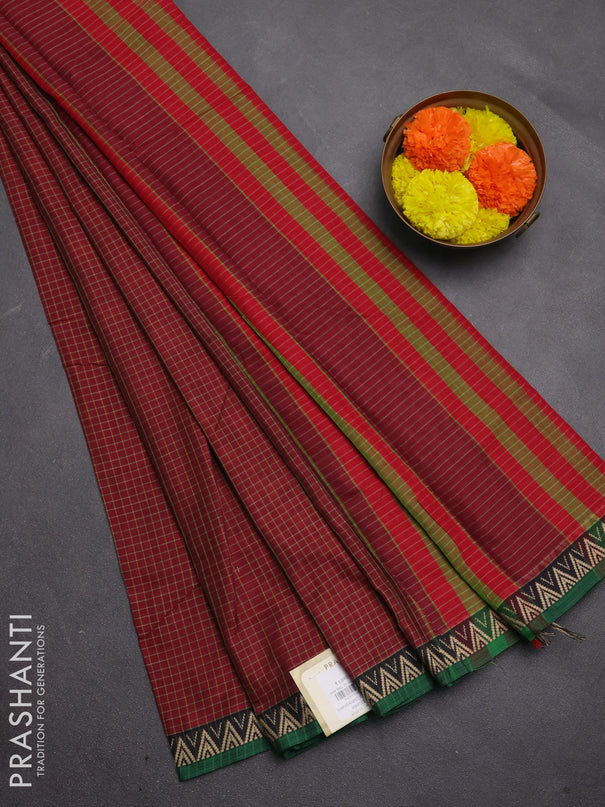 Narayanpet cotton saree maroon and green with allover small thread checked pattern and temple design thread woven border