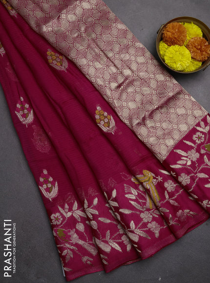 Silk kota saree pink with allover thread & zari woven floral buttas and zari woven border