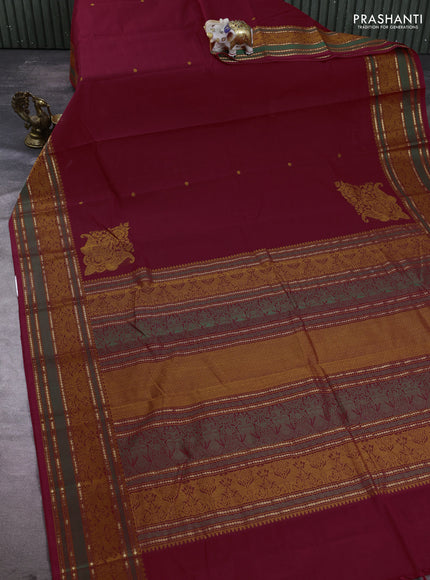 Kanchi cotton saree red with thread woven buttas and long thread woven border
