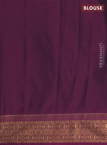 Semi soft silk saree mehendi green and dark magenta pink with allover zari checked pattern and zari woven border