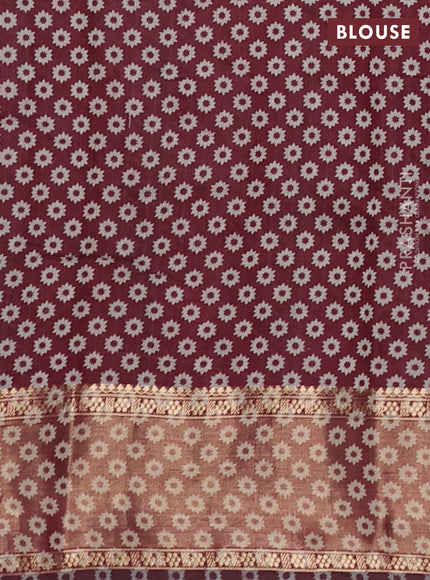 Semi maheshwari cotton saree green and maroon with allover ikat prints and zari woven border