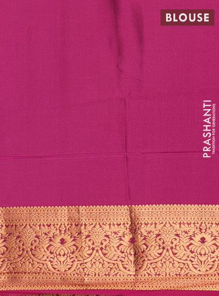 Semi soft silk saree elaichi green and magenta pink with allover zari weaves & buttas and zari wovne border