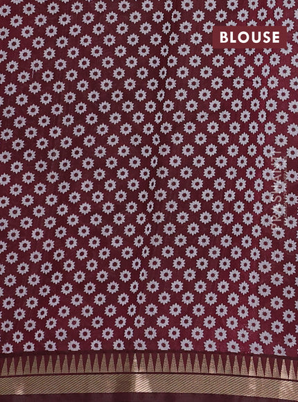 Semi maheshwari cotton saree green and deep maroon with floral butta prints and zari woven border