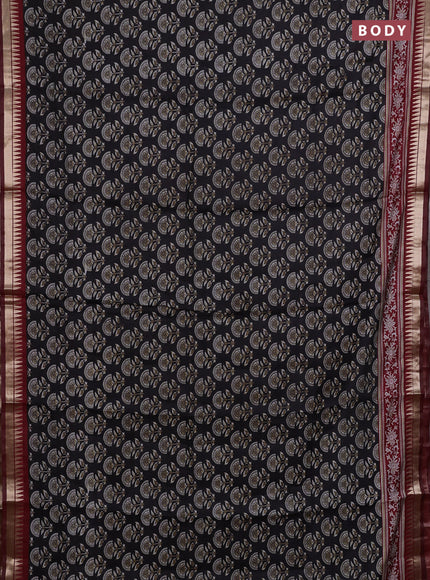 Semi maheshwari cotton saree black and maroon with floral butta prints and zari woven border