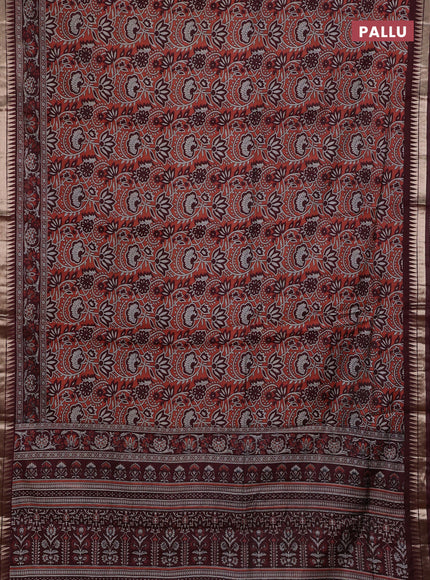 Semi maheshwari cotton saree peach shade and deep maroon with allover prints and zari woven border