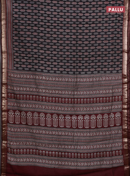 Semi maheshwari cotton saree black and maroon with butta prints and zari woven border