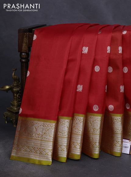 Venkatagiri silk saree red and dual shade of green with silver zari woven annam & rudhraksha buttas and rich silver zari woven border