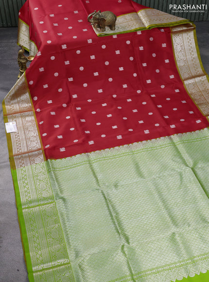 Venkatagiri silk saree red and dual shade of green with silver zari woven annam & rudhraksha buttas and rich silver zari woven border