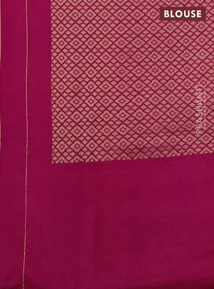 Banarasi uppada silk saree magenta pink with allover thread & zari woven floral weaves and floral zari woven border