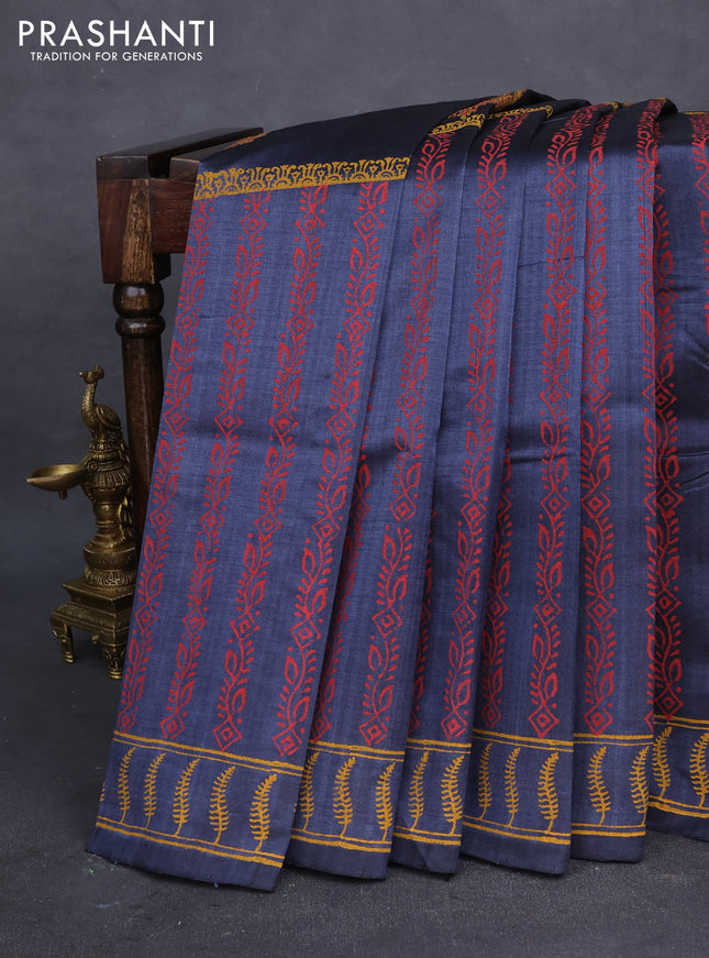 Silk cotton block printed saree grey with paisley butta prints and printed