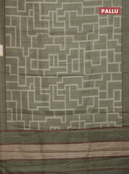 Semi tussar saree pastel green with geometric prints and simple border