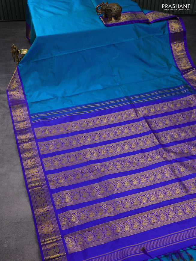 10yards pure silk saree dual shade of blue and blue with plain body and zari woven korvai border