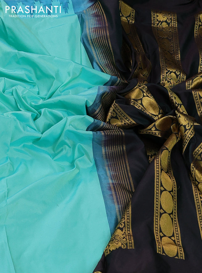 10yards pure silk saree teal shade and bottle green with plain body and temple design rettapet zari woven border