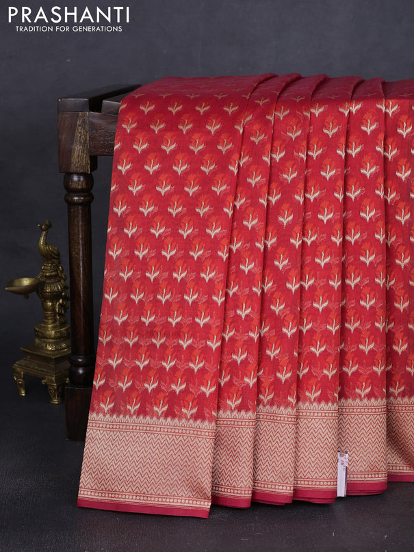 Banarasi silk cotton saree red with allover thread & zari woven buttas and zari woven border