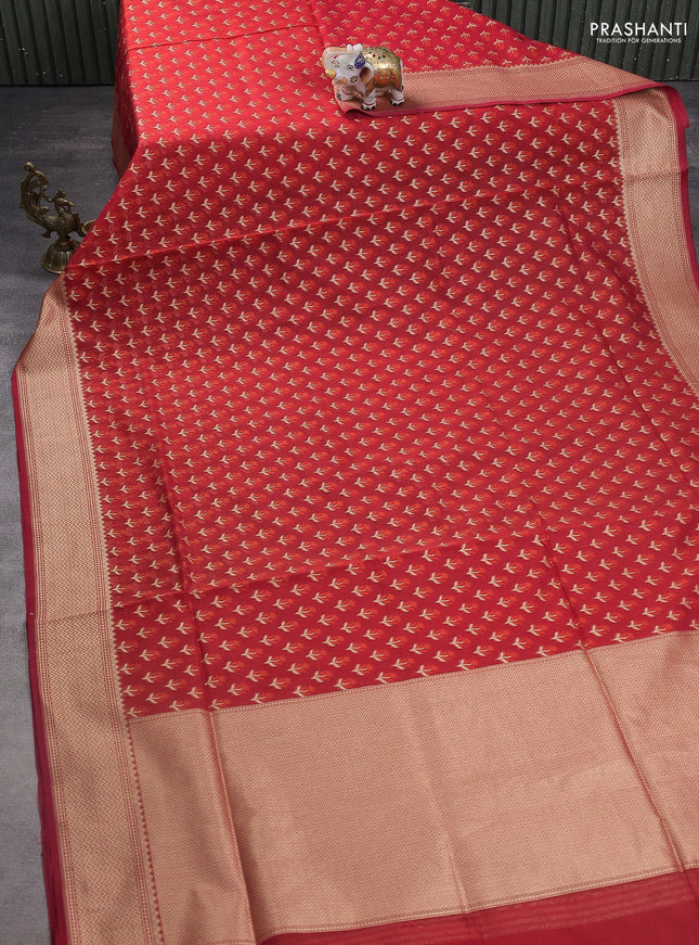 Banarasi silk cotton saree red with allover thread & zari woven buttas and zari woven border