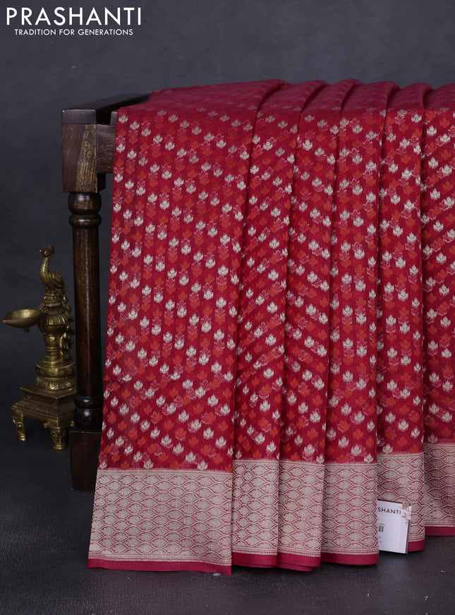 Banarasi silk cotton saree pink with allover thread & zari woven buttas and zari woven border