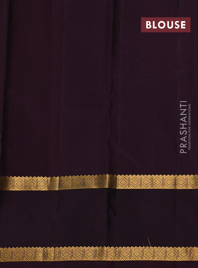 Pure kanchipuram silk saree dual shade of pink and wine shade with allover checked pattern and rettapet zari woven border