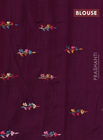 Semi tussar saree purple with embroided buttas and embroidery pallu