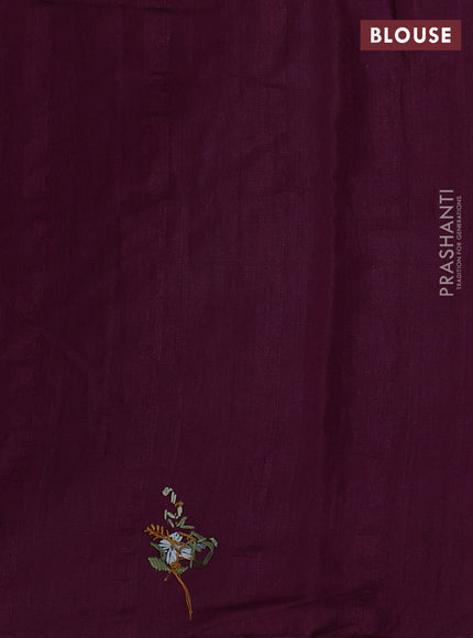 Semi tussar saree purple with embroided buttas and embroidery pallu