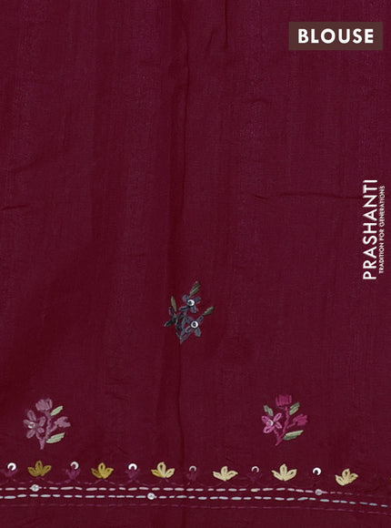 Semi tussar saree maroon with embroided buttas and embroidery pallu