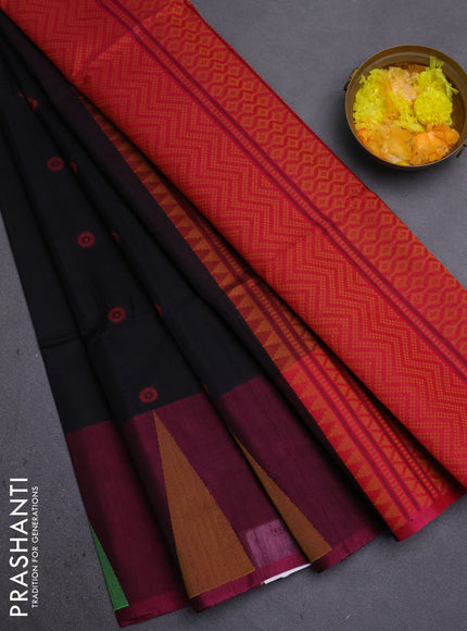 Kora silk cotton saree black and pink with thread woven geometric buttas and temple design thread woven border