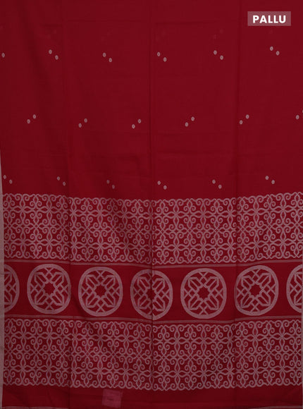 Bengal soft cotton saree red with thread woven buttas and piping border