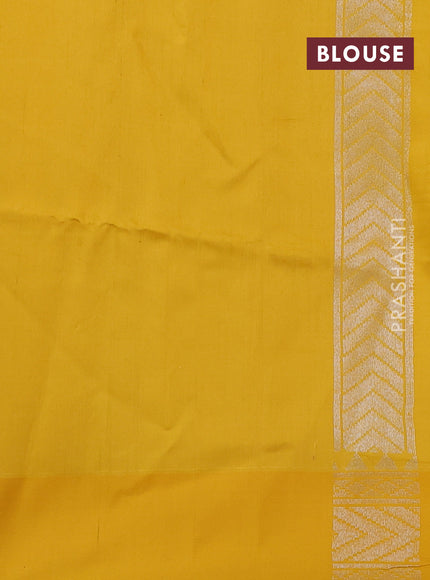 Kora jamdhani silk saree peach pink and yellow with allover jamdhani weaves and zari woven border