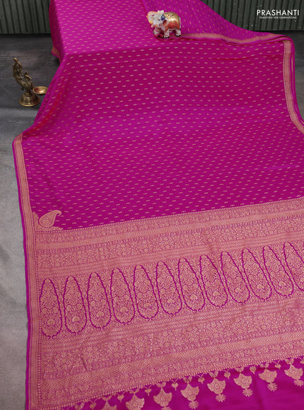 Banarasi crepe saree pink with allover thread & zari geometric weaves and woven border