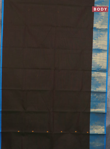 Chettinad cotton saree bottle green and cs blue with thread woven buttas and temple zari woven border