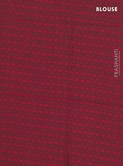 Chettinad cotton saree dual shade of pink and maroon with allover checked pattern and thread woven border