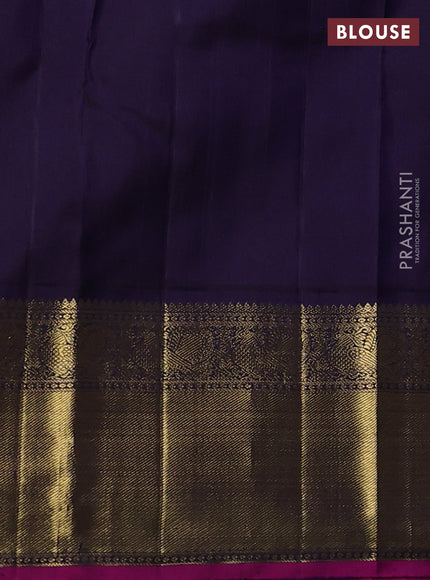 Pure kanchipuram silk saree grey and dual shade of jamun with annam & rudhraksha zari woven buttas and rich zari woven korvai border