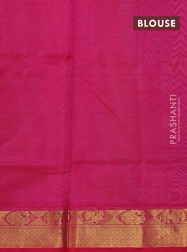 Silk cotton saree dual shade of peach orange and pink with plain body and zari woven border